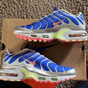 SOLD Nike Air Max Plus TN Ultraman